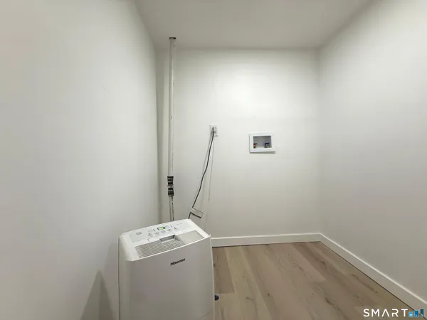 $4,500 | 275 Dayton Road, Trumbull, CT 06611