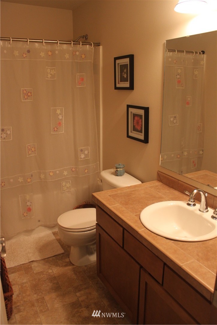 18417 42nd Avenue Southeast Bothell, WA 98012 - Photo 16 of 18 Gallery Image 16