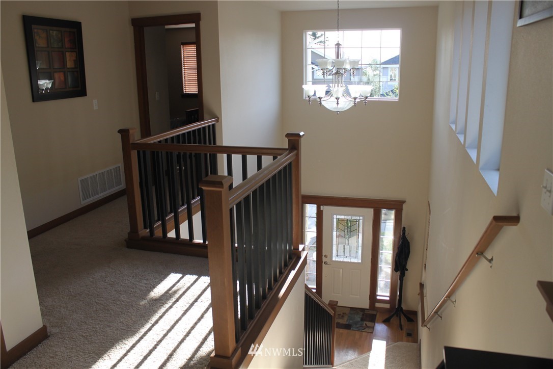 18417 42nd Avenue Southeast Bothell, WA 98012 - Photo 9 of 18 Gallery Image 9