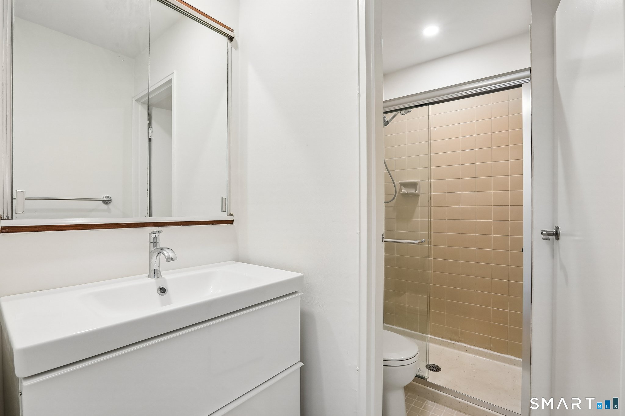 9 Lawson Lane, Unit 9 Ridgefield, CT 06877 - Photo 18 of 27