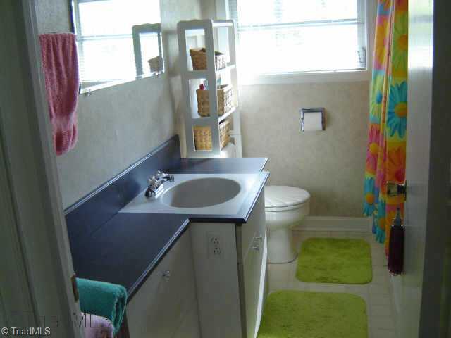 3152 Dillon Road Jamestown, NC 27282 - Photo 6 of 8 Other.