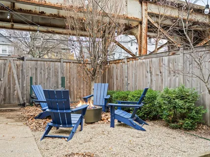 $1,050,000 | 2124 West Eastwood Avenue, Chicago, IL 60625