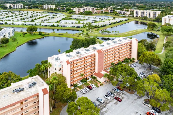 $1,850 | 14623 Bonaire Boulevard, Unit 602, Delray Beach, FL 33446