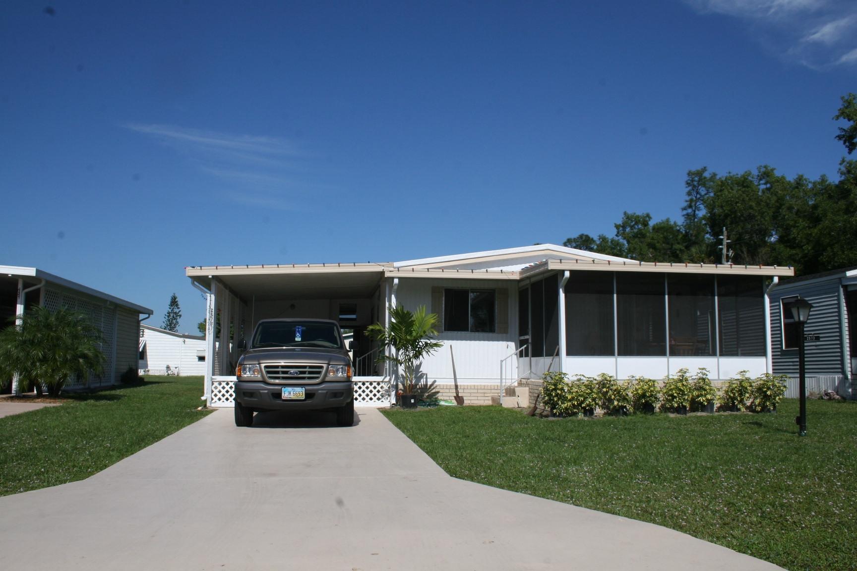 2573 Southwest Monarch Trail Stuart, FL 34997 - Photo 16 of 19 022