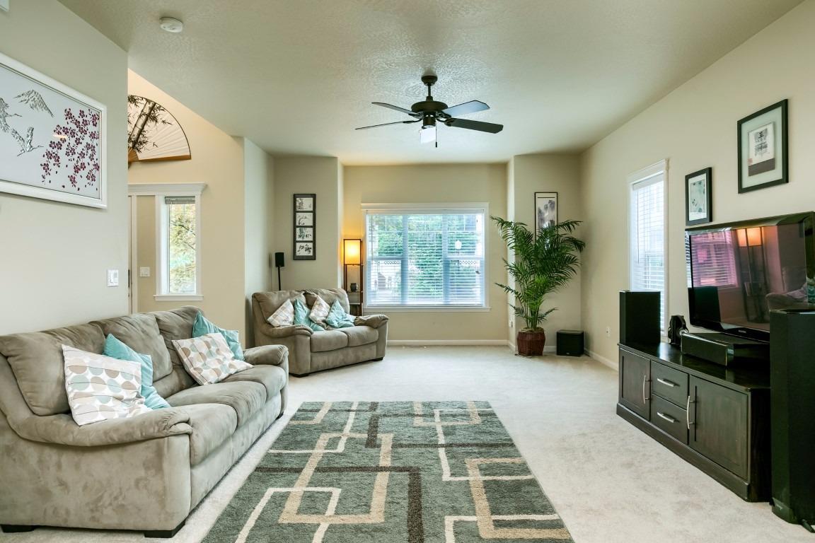 2160 Crestbrook Road, Unit 13 Medford, OR 97504 - Photo 16 of 34 Additional Photo