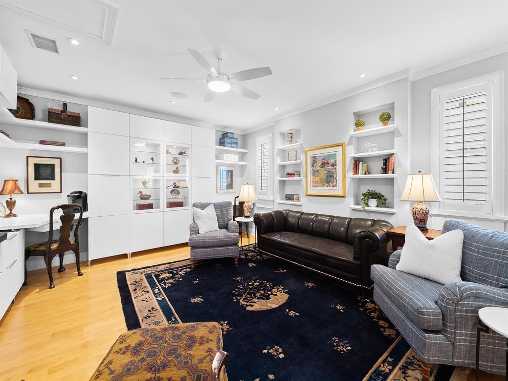 525 North Victoria Park Road Fort Lauderdale, FL 33301 - Photo 17 of 52