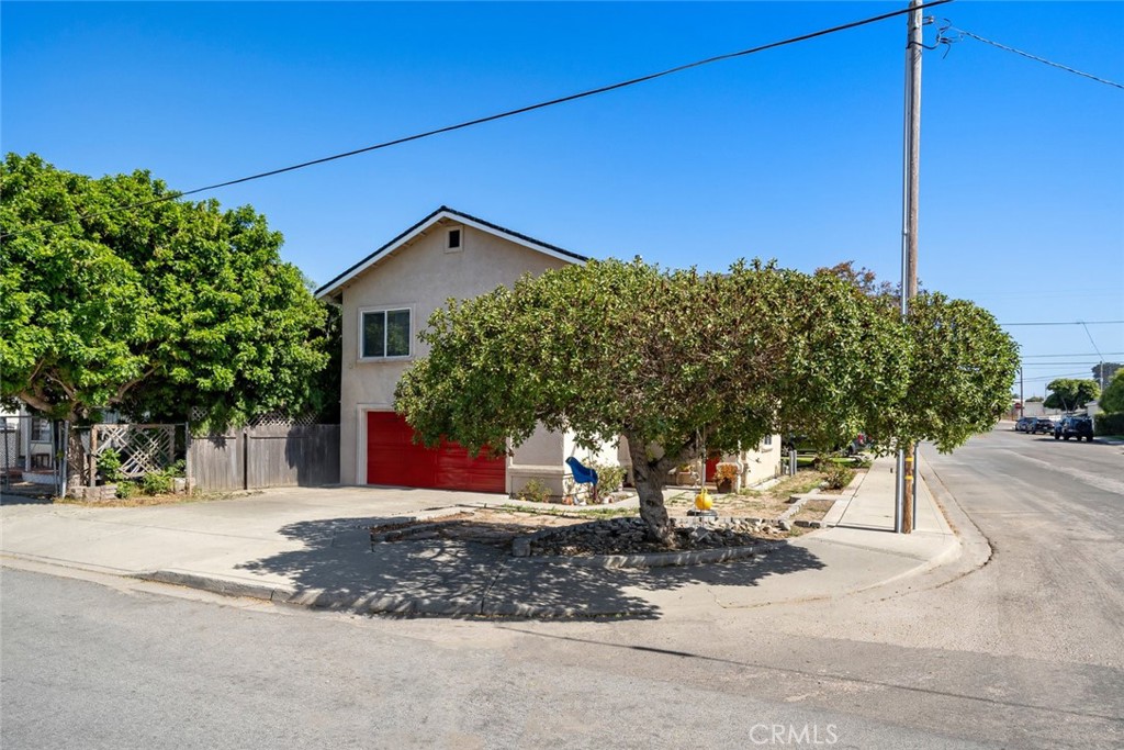 1681 Ocean Street Oceano, CA 93445 - Photo 23 of 25 a view of a house with a street