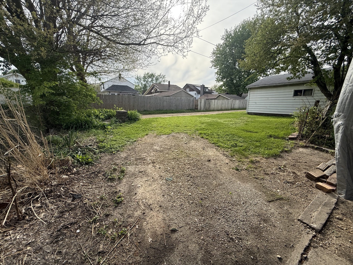 247 17th Place Clinton, IA 52732 - Photo 4 of 26