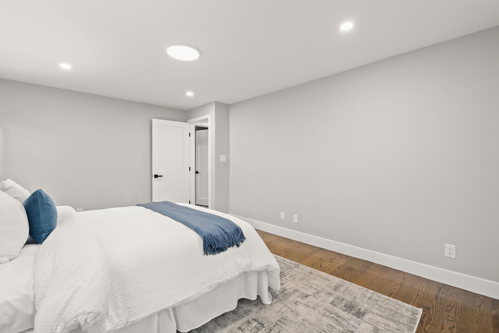 323 Ridge Street Arlington, MA 02474 - Photo 20 of 38