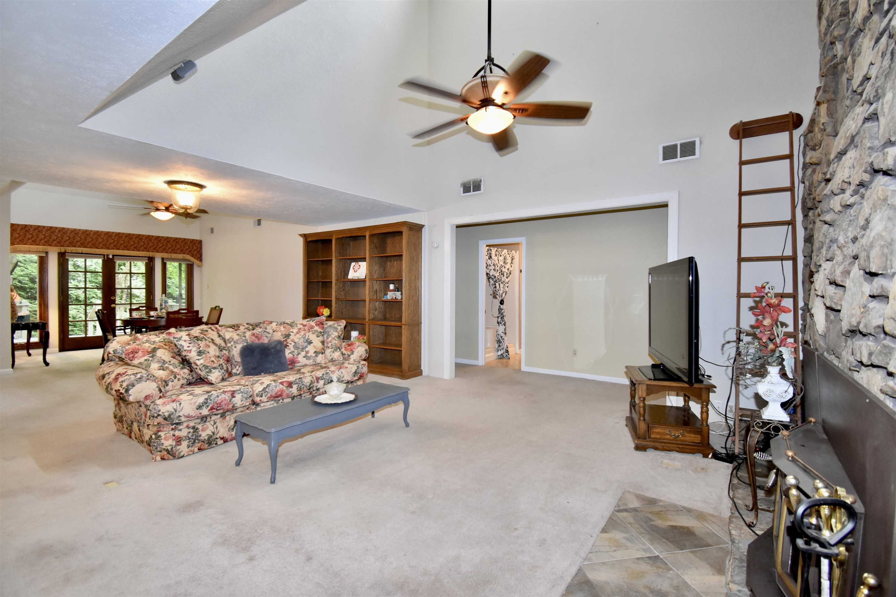 32 Ridgewood Cove Jackson, TN 38305 - Photo 7 of 41 Photo 7