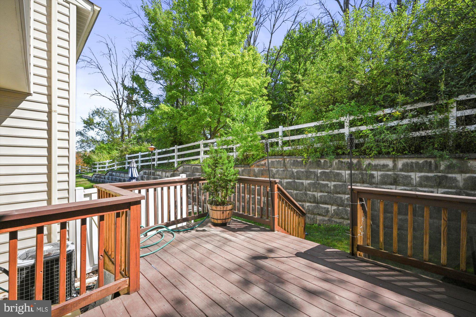 1502 Orchard View Road Reading, PA 19606 - Photo 24 of 29