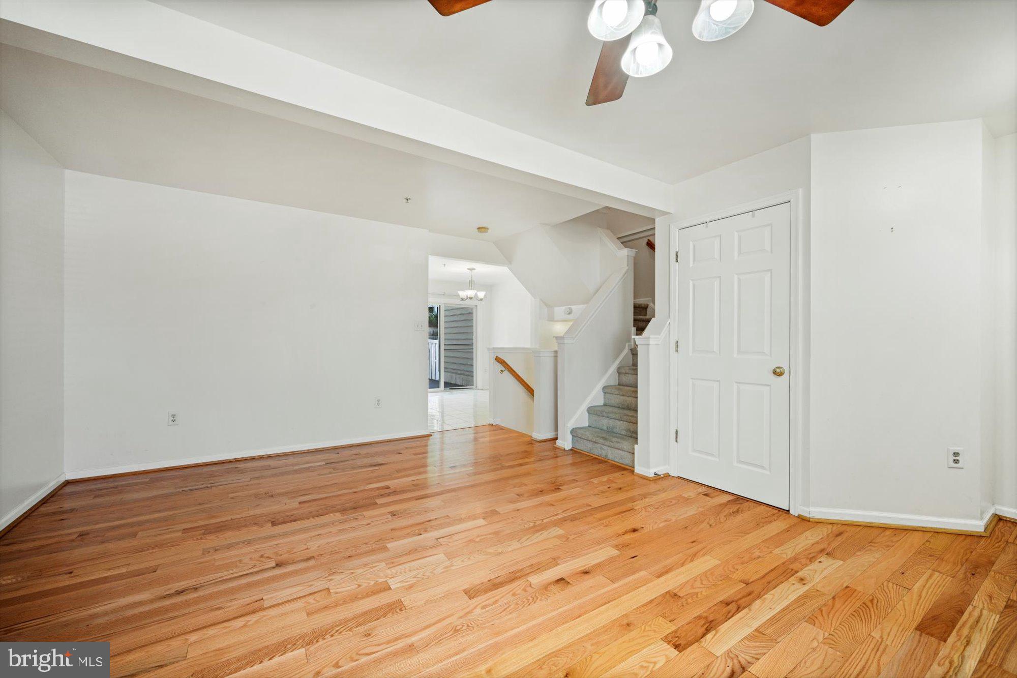 1502 Orchard View Road Reading, PA 19606 - Photo 5 of 29