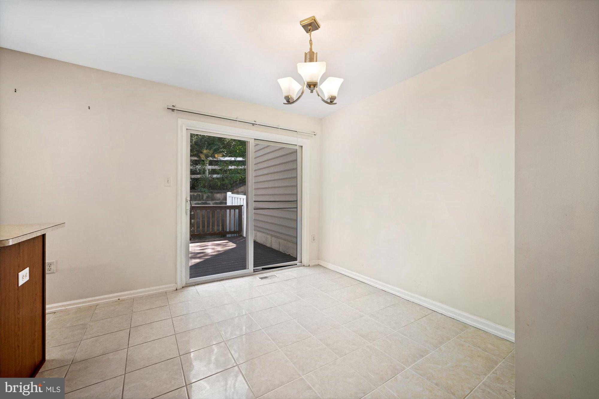 1502 Orchard View Road Reading, PA 19606 - Photo 6 of 29