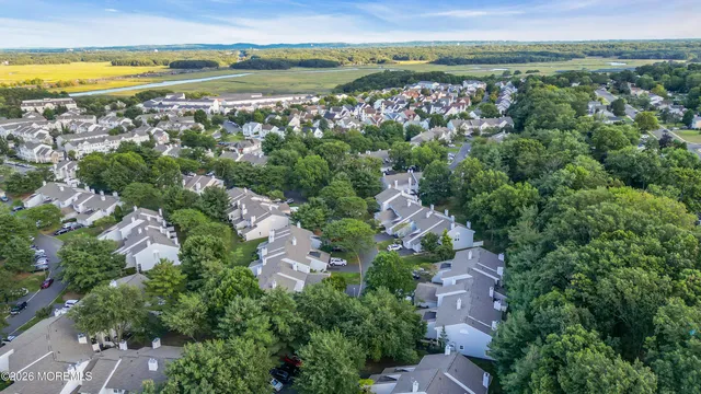 $525,000 | 99 Woodmere Drive, Unit 705, Parlin, NJ 08859