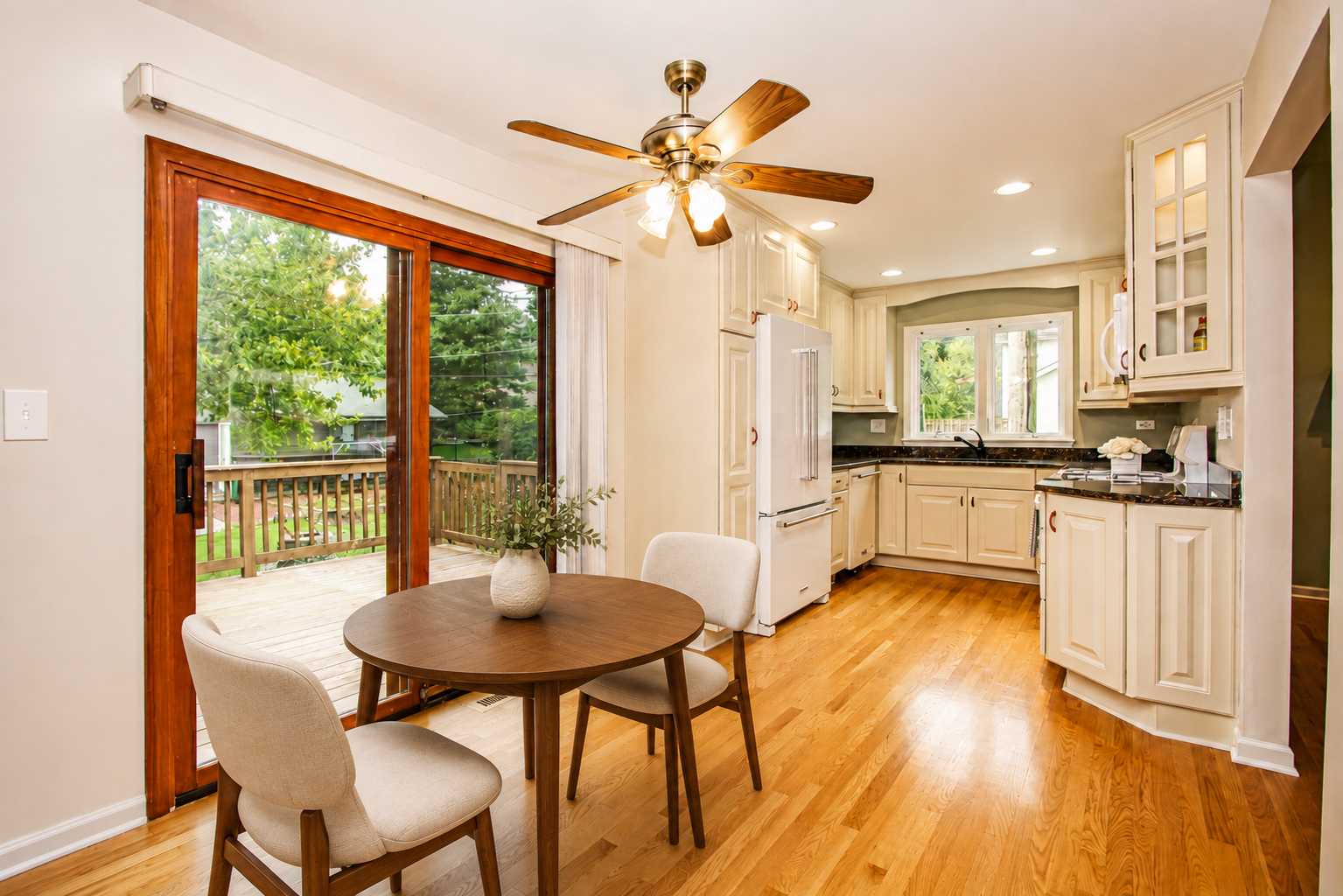 220 Fairway Road Lake Zurich, IL 60047 - Photo 15 of 44 Gallery Image 15
