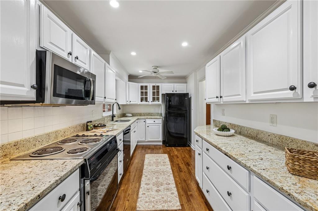 3324 Henderson Creek Road Atlanta, GA 30341 - Photo 6 of 27 Gallery Image 6