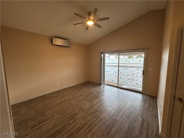 $2,000 | 2503 Hollow Oak Avenue, North Las Vegas, NV 89031