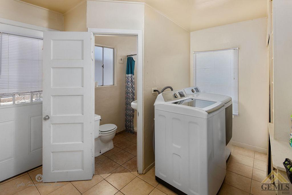 327 E Street Taft, CA 93268 - Photo 11 of 23