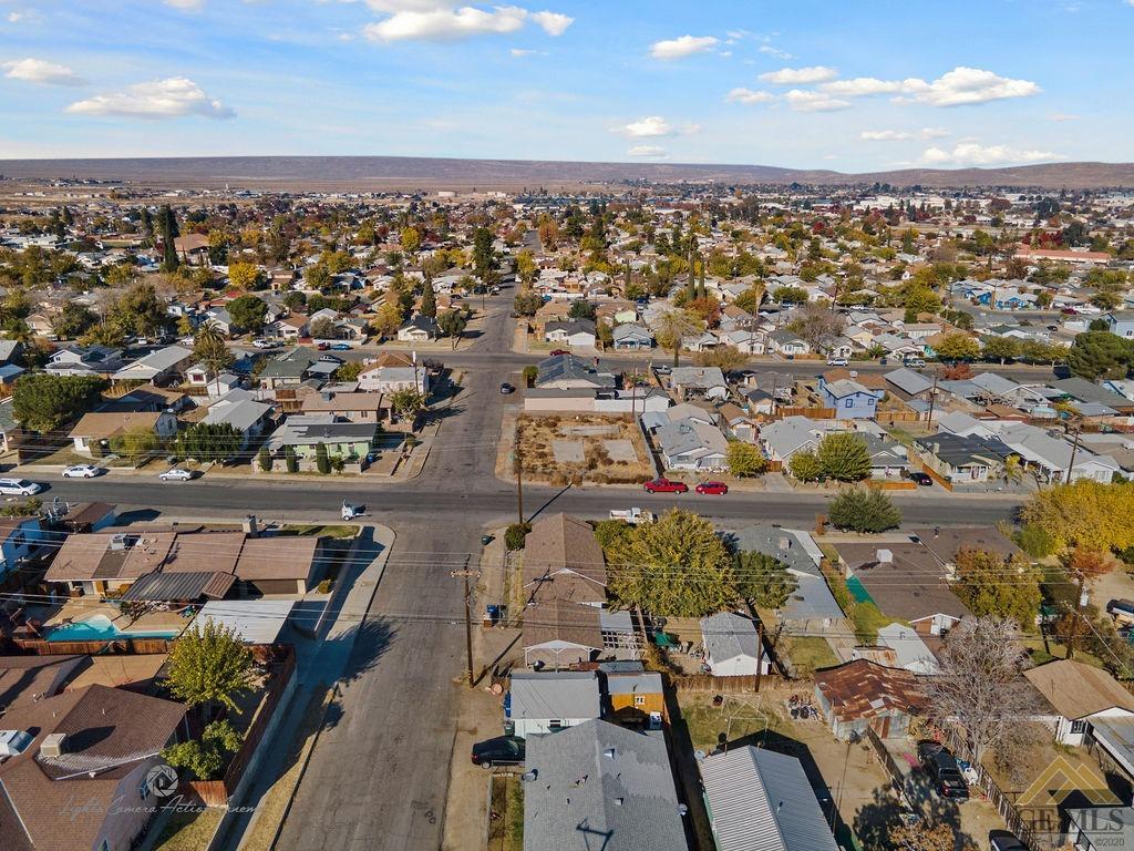 327 E Street Taft, CA 93268 - Photo 21 of 23