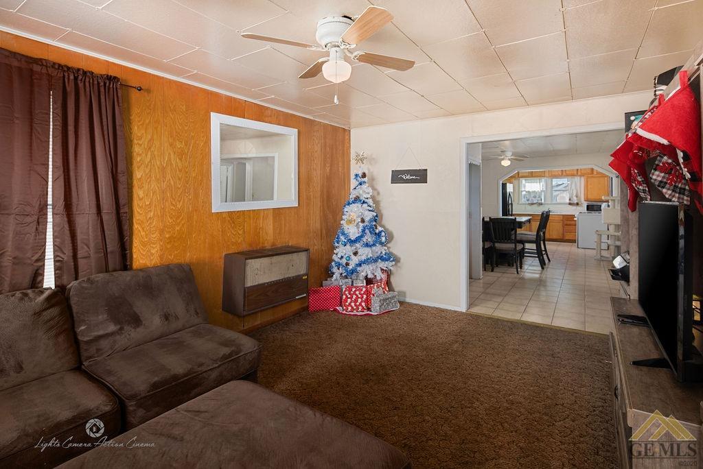 327 E Street Taft, CA 93268 - Photo 6 of 23