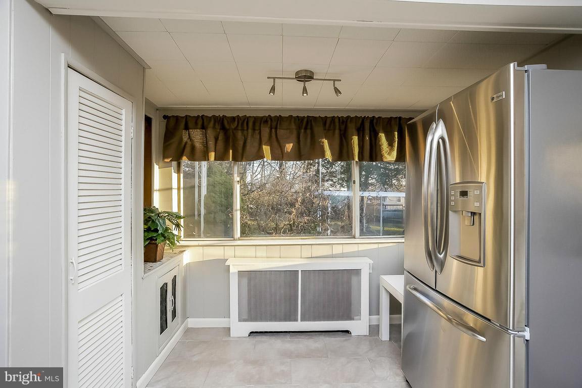 8321 Beryl Road Baltimore, MD 21234 - Photo 12 of 29 Kitchen