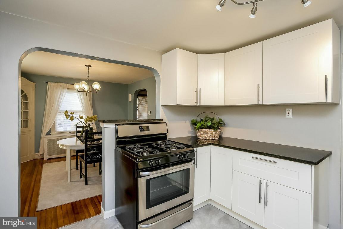8321 Beryl Road Baltimore, MD 21234 - Photo 10 of 29 Kitchen