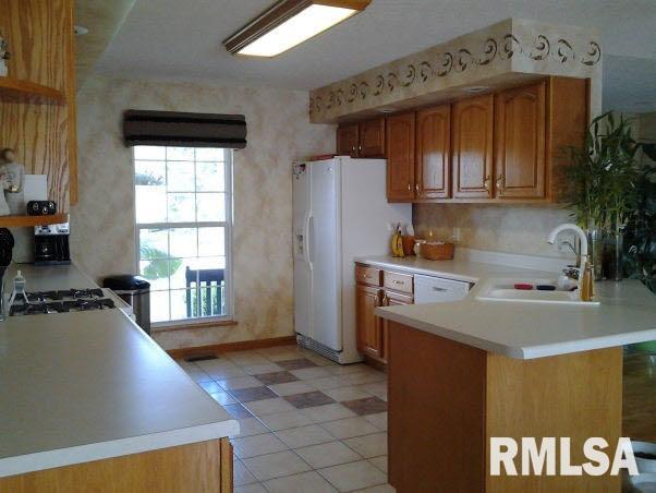 3808 Fairfield Road Mount Vernon, IL 62864 - Photo 12 of 25 Gallery Image 12