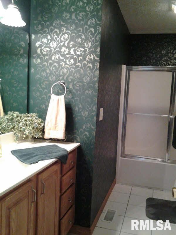 3808 Fairfield Road Mount Vernon, IL 62864 - Photo 19 of 25 Gallery Image 19