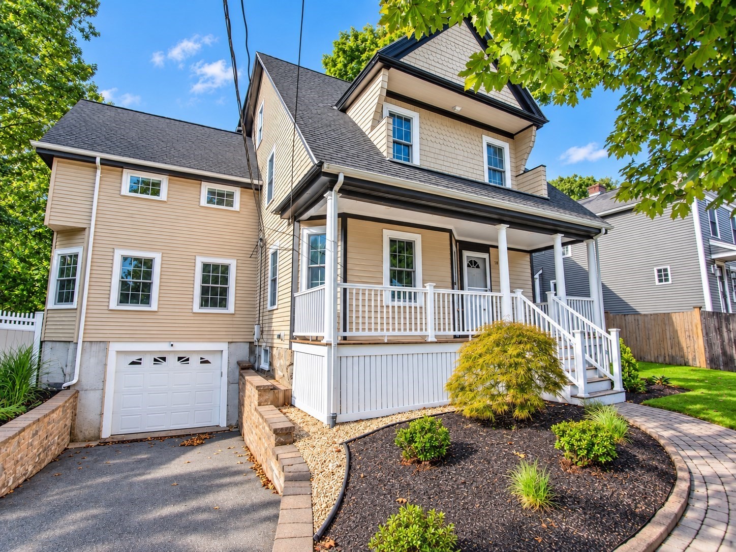 84 Spring Street Wakefield, MA 01880 - Photo 1 of 35 Gallery Image 1