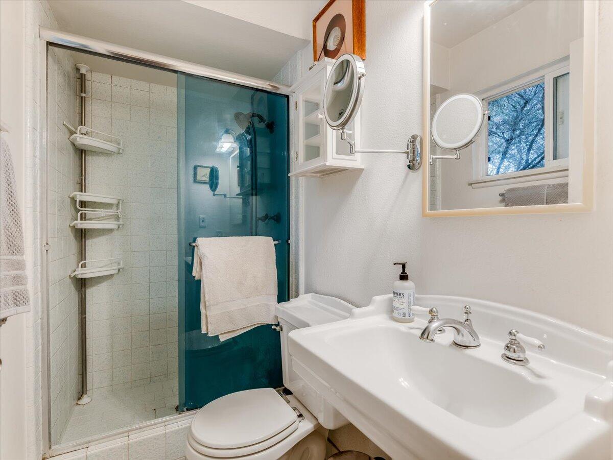 4217 Encore Drive Santa Barbara, CA 93110 - Photo 30 of 84 27-Central Coast Media & Marketing _ 421