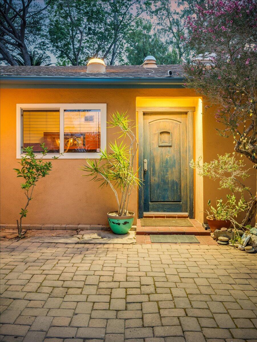 4217 Encore Drive Santa Barbara, CA 93110 - Photo 4 of 84 08-Central Coast Media & Marketing _ 421