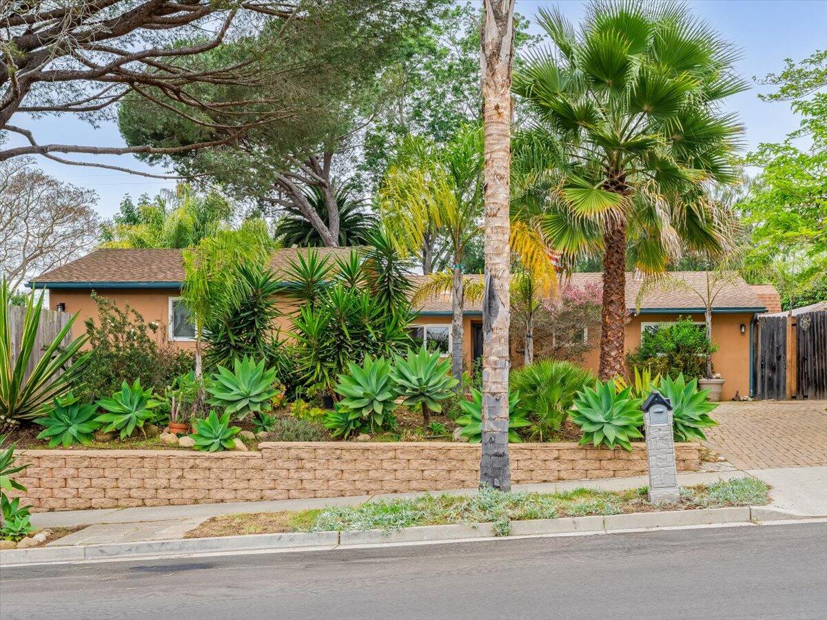 4217 Encore Drive Santa Barbara, CA 93110 - Photo 6 of 84 02-Central Coast Media & Marketing _ 421