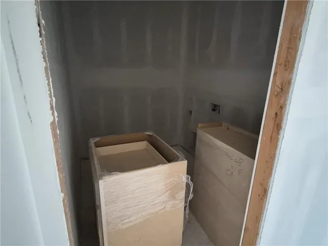 $469,000 | 4925 146th Street, Basehor, KS 66007