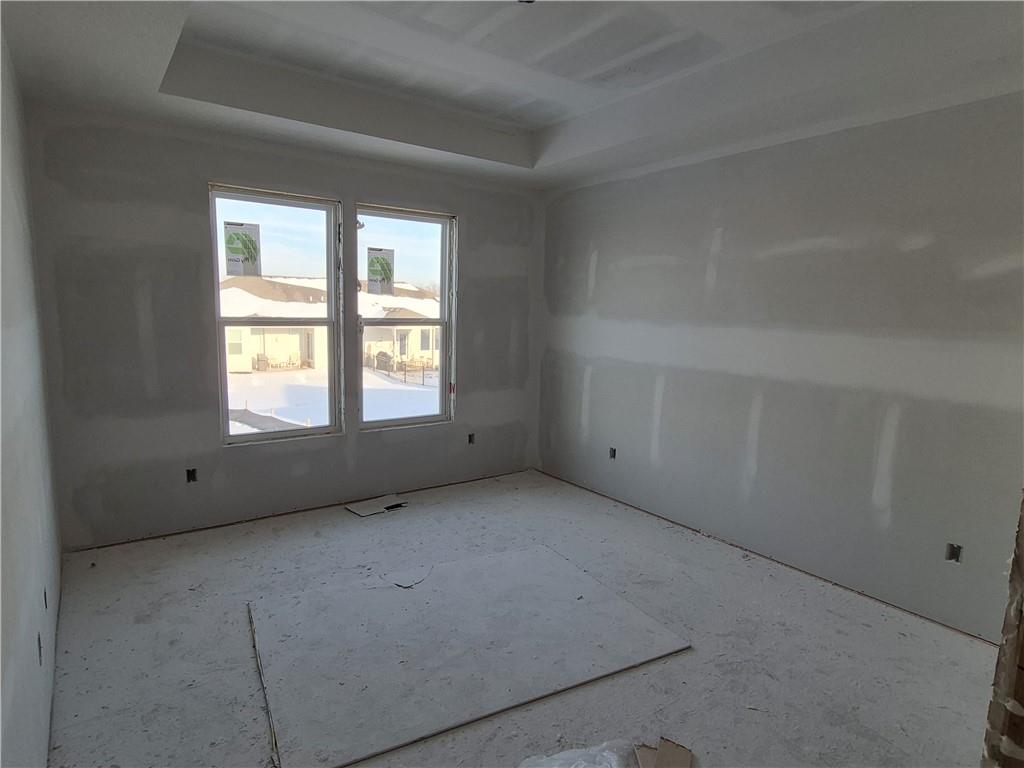 4925 146th Street Basehor, KS 66007 - Photo 12 of 66