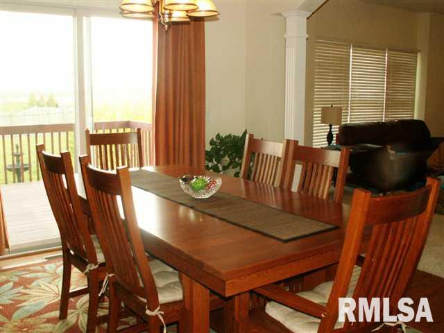 4037 Thunder Ridge Road Bettendorf, IA 52722 - Photo 4 of 12 Gallery Image 4