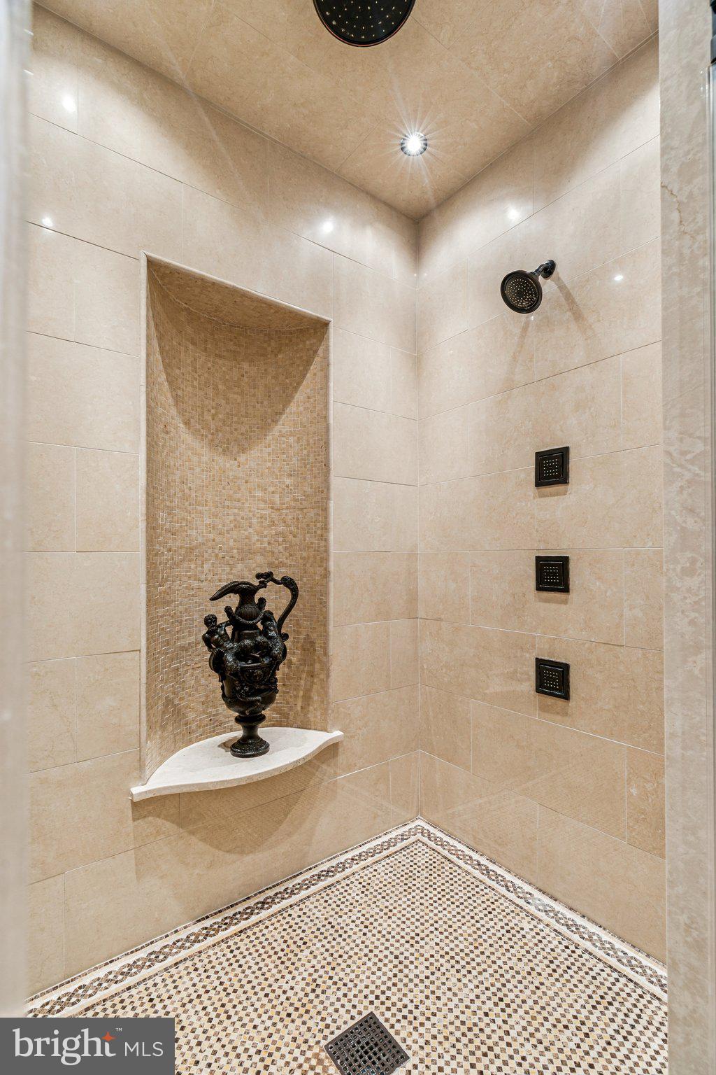 421 Chestnut Street, Unit 401 Philadelphia, PA 19106 - Photo 21 of 36 a bathroom with a sink a toilet and shower