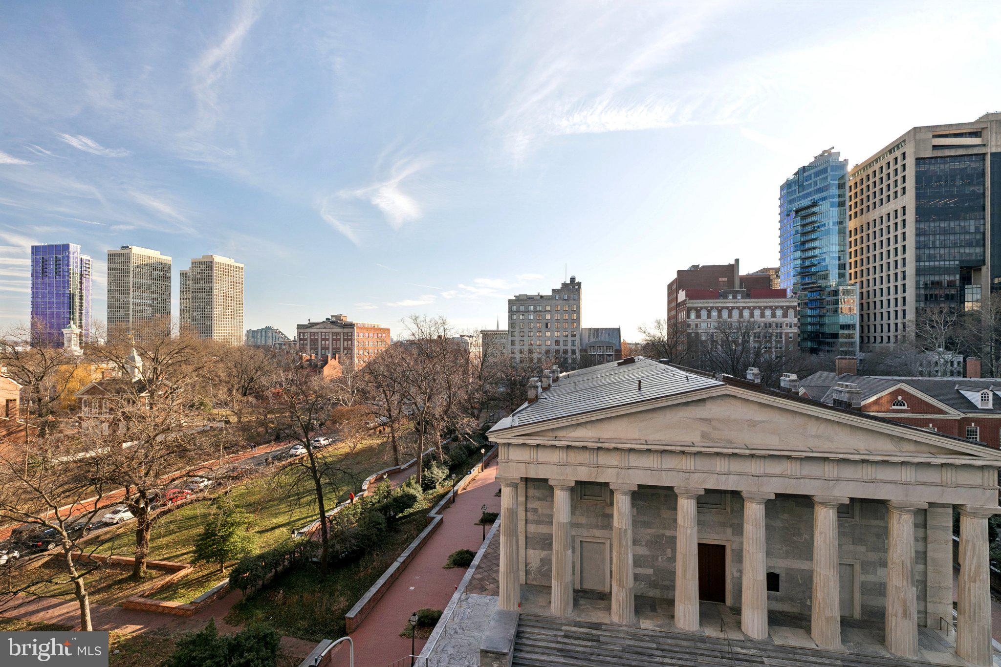 421 Chestnut Street, Unit 401 Philadelphia, PA 19106 - Photo 27 of 36 a view of a city with tall buildings