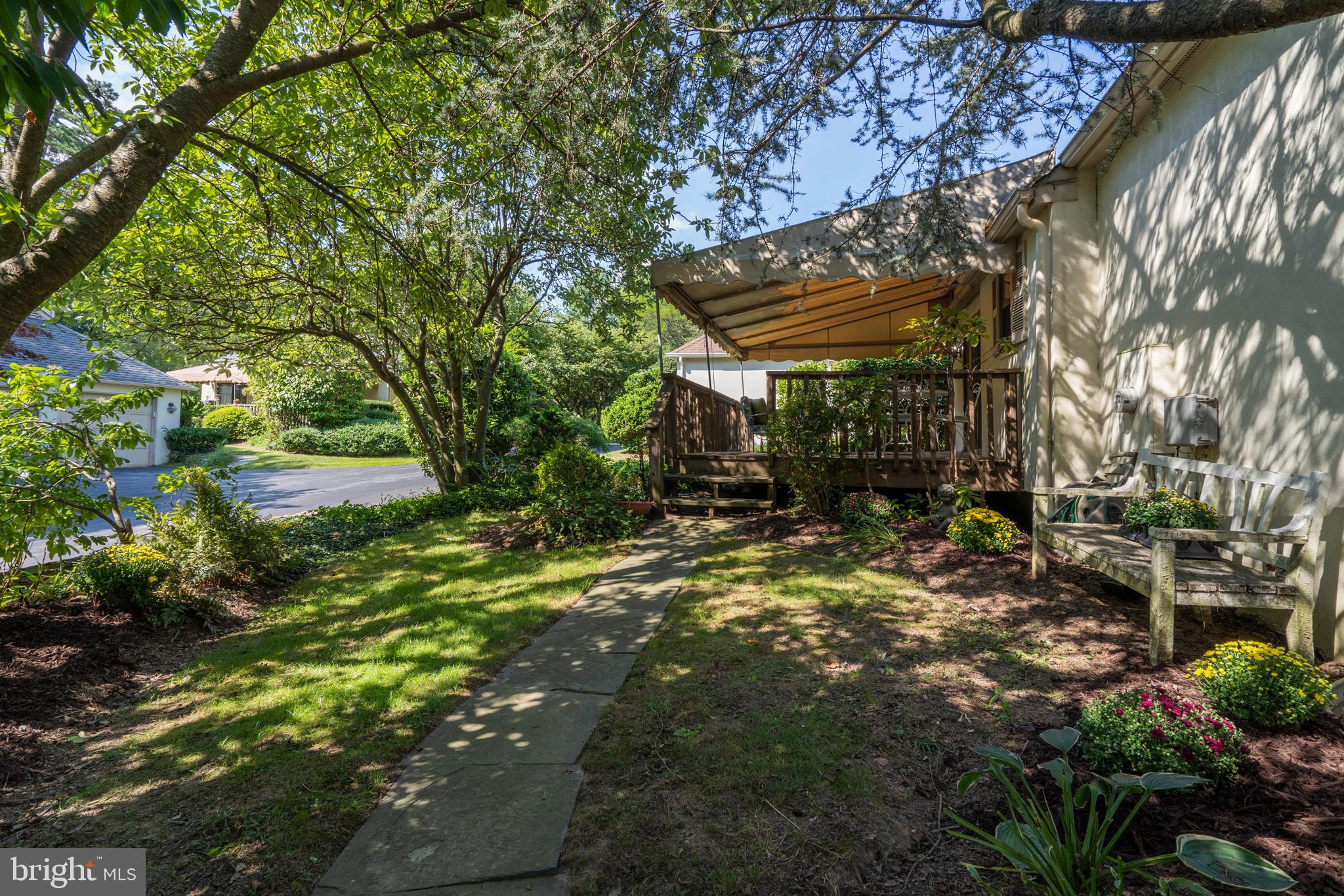 14 Highfield Lane Wayne, PA 19087 - Photo 42 of 42 Side View of Deck