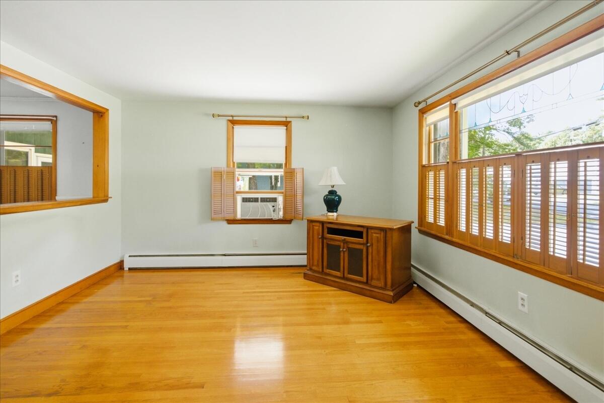25 Abby Road Windham, ME 04062 - Photo 14 of 63 23-03_Living Room 04
