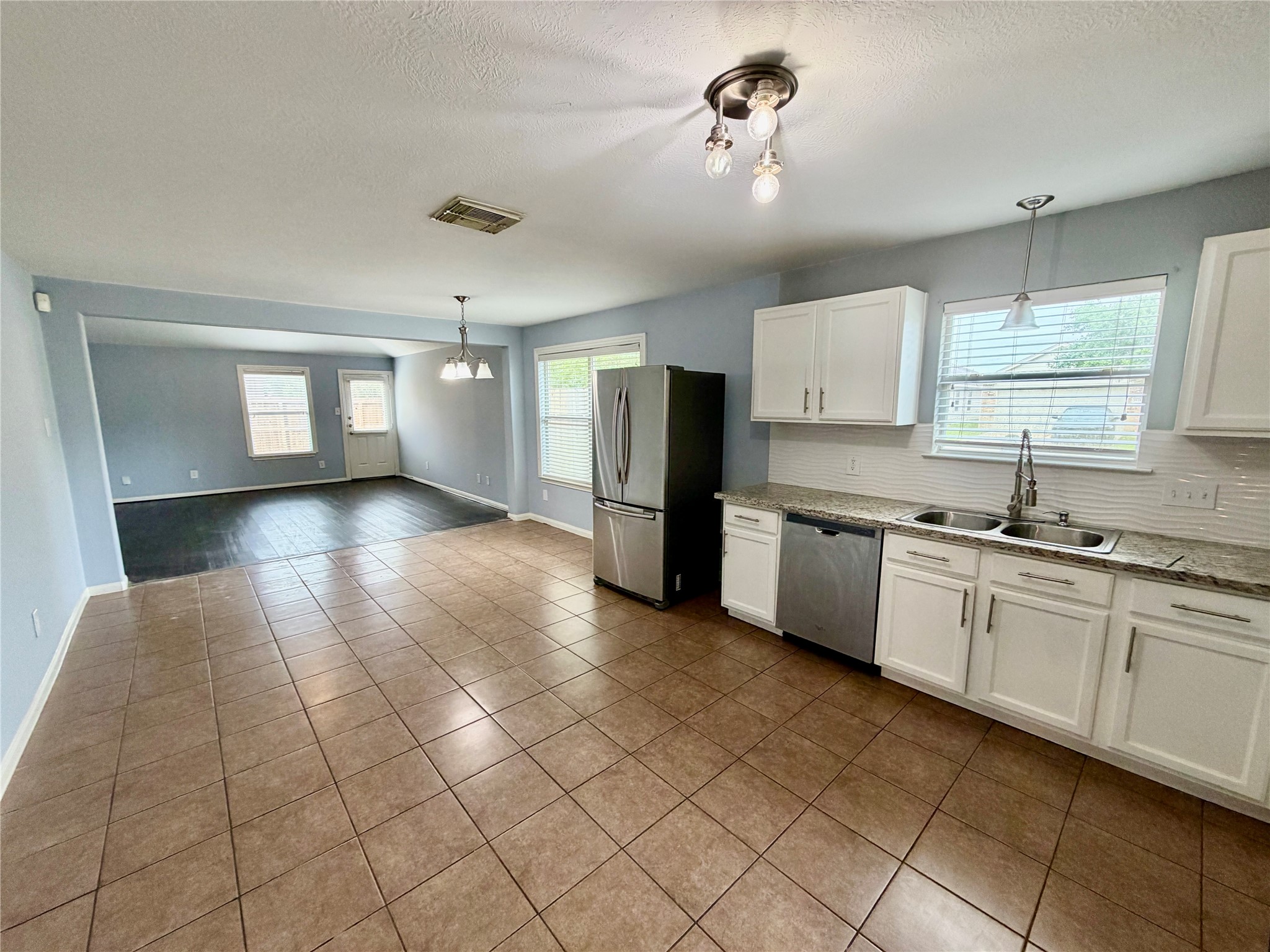 21655 Falvel Sunset Court Spring, TX 77388 - Photo 7 of 20