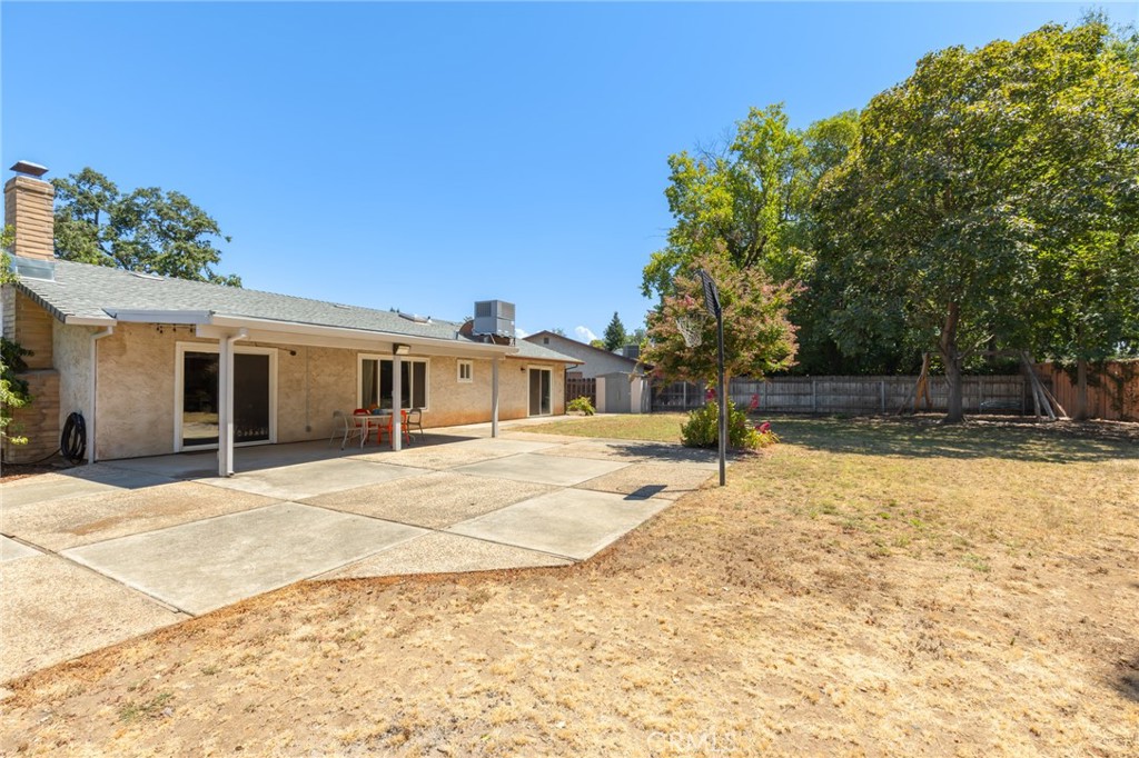 1887 Modoc Drive Chico, CA 95928 - Photo 23 of 33