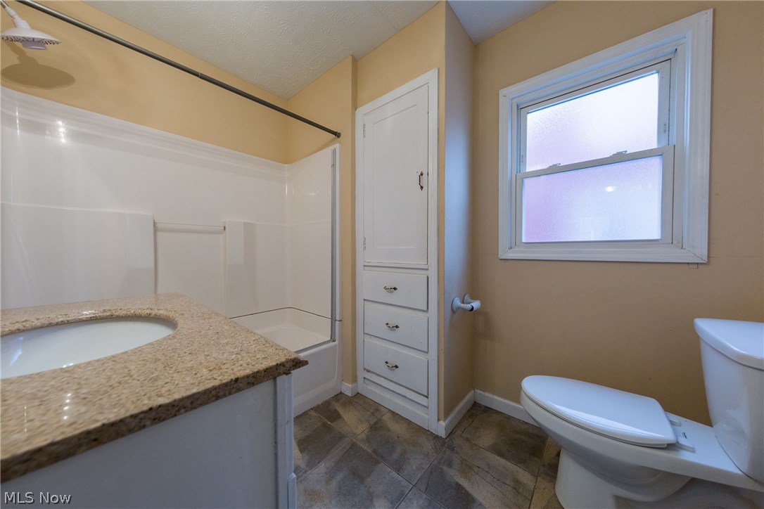 3368 Cedarbrook Road Cleveland, OH 44118 - Photo 21 of 35 Gallery Image 21