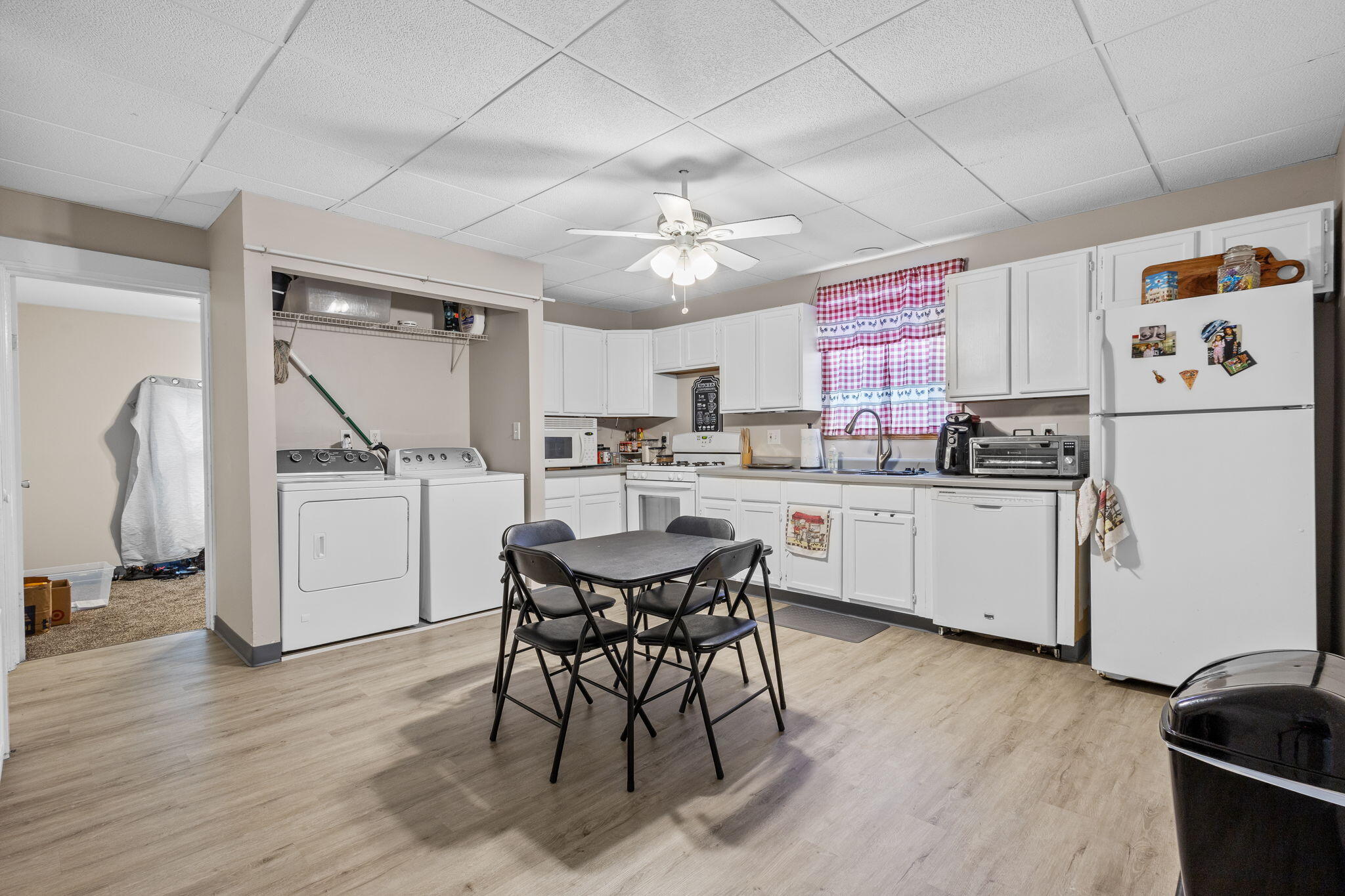 140 North Ridge Street Crown Point, IN 46307 - Photo 12 of 31 2048x1365