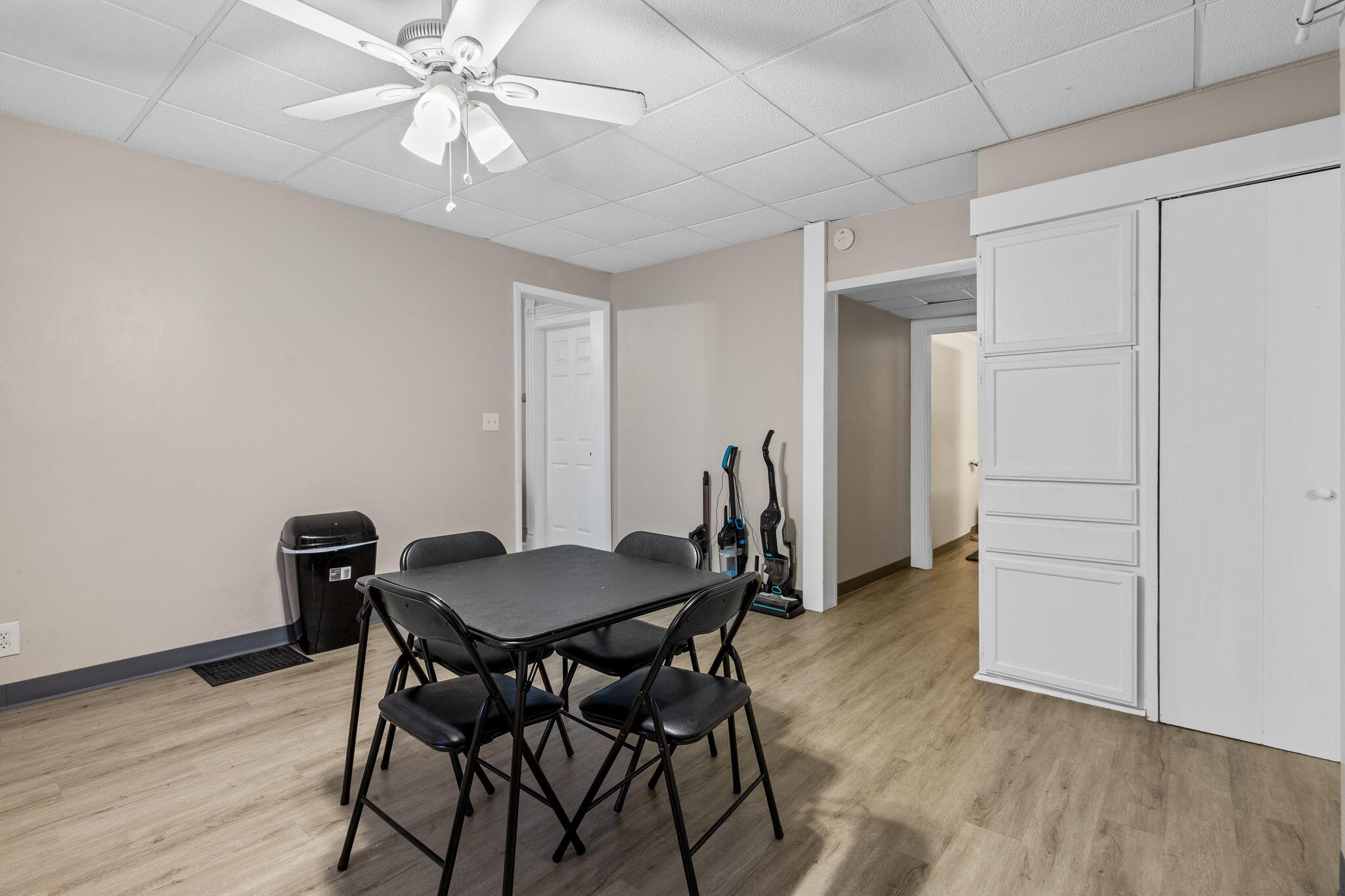 140 North Ridge Street Crown Point, IN 46307 - Photo 16 of 31 2048x1365