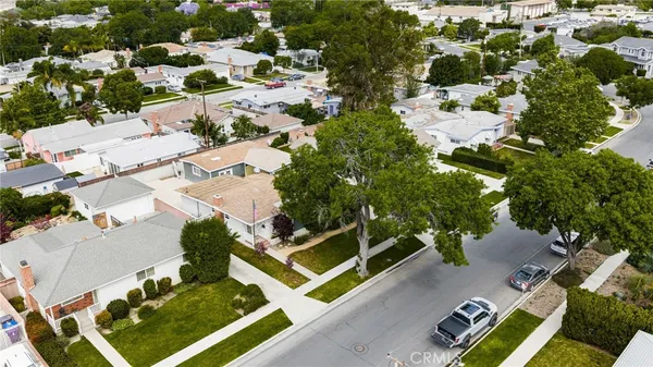 $1,034,999 | 2335 Carfax Avenue, Long Beach, CA 90815