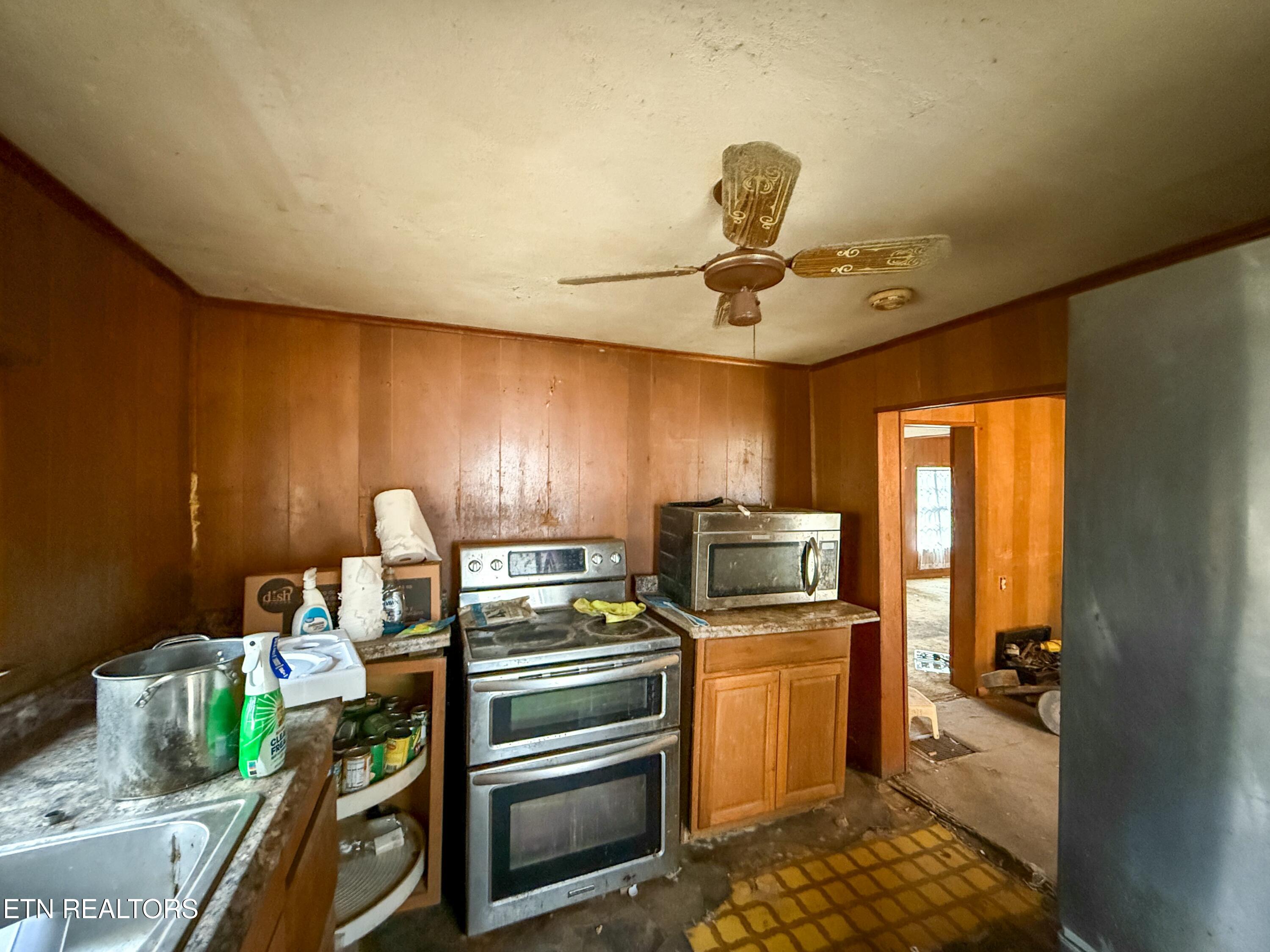 503 Sugar Loaf Road Seymour, TN 37865 - Photo 8 of 28 tempImageurZUGZ