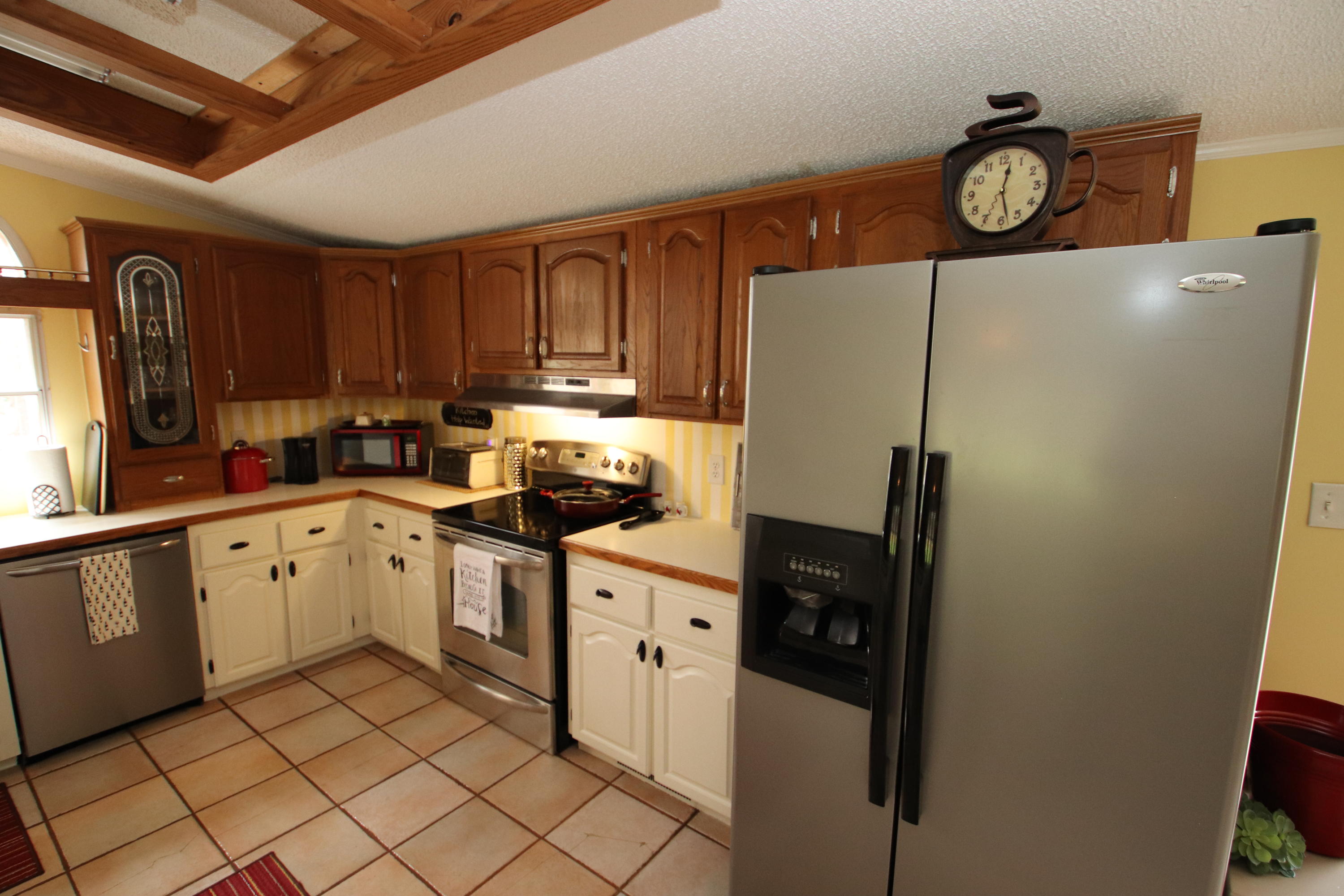 1157 Trough Run Road Moneta, VA 24121 - Photo 20 of 38 Kitchen