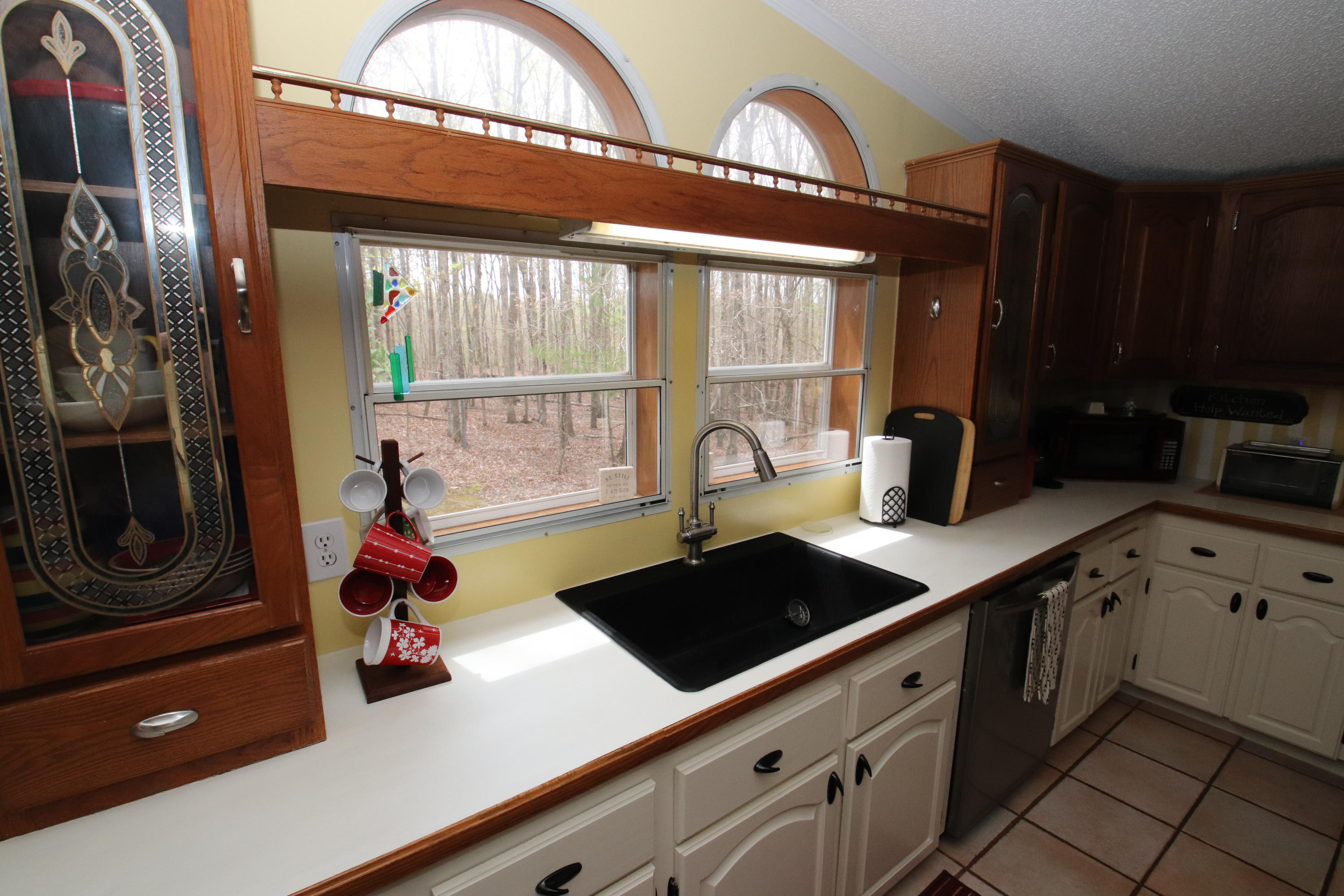 1157 Trough Run Road Moneta, VA 24121 - Photo 23 of 38 Kitchen
