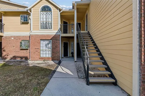 $1,400 | 8630 Mallard Reserve Drive, Unit 105, Tampa, FL 33614
