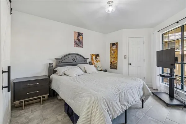 $1,400 | 8742 Mallard Reserve Drive, Unit 105, Tampa, FL 33614